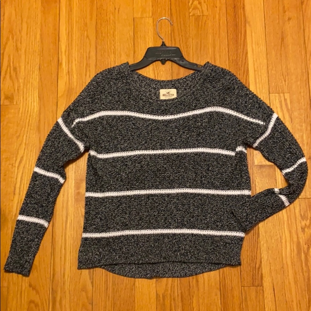 Hollister Gray Knit Sweater